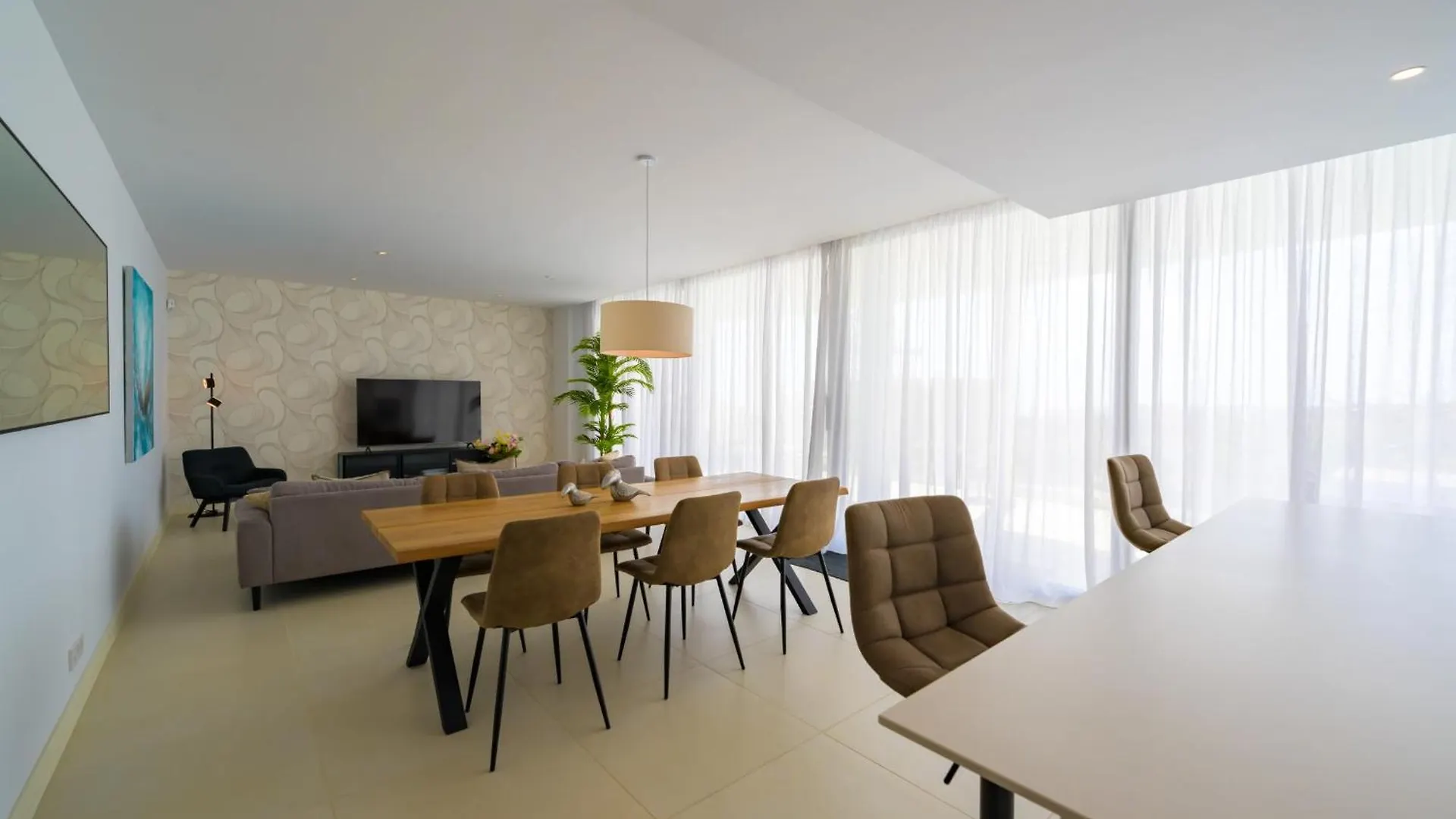 Amazing 3 Bedroom With Seaviews In Higueron Malaga Apartment
