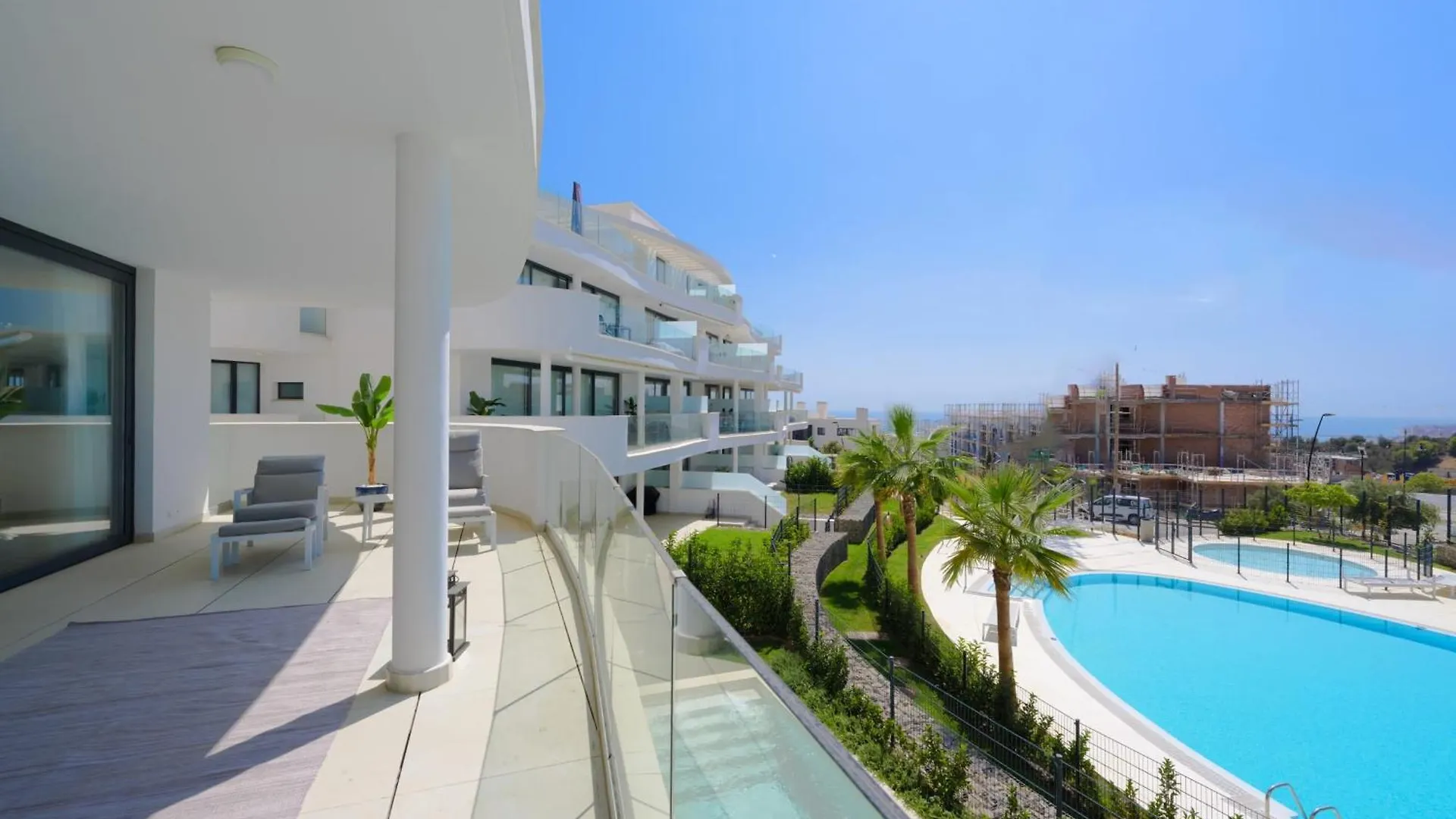 Amazing 3 Bedroom With Seaviews In Higueron Malaga