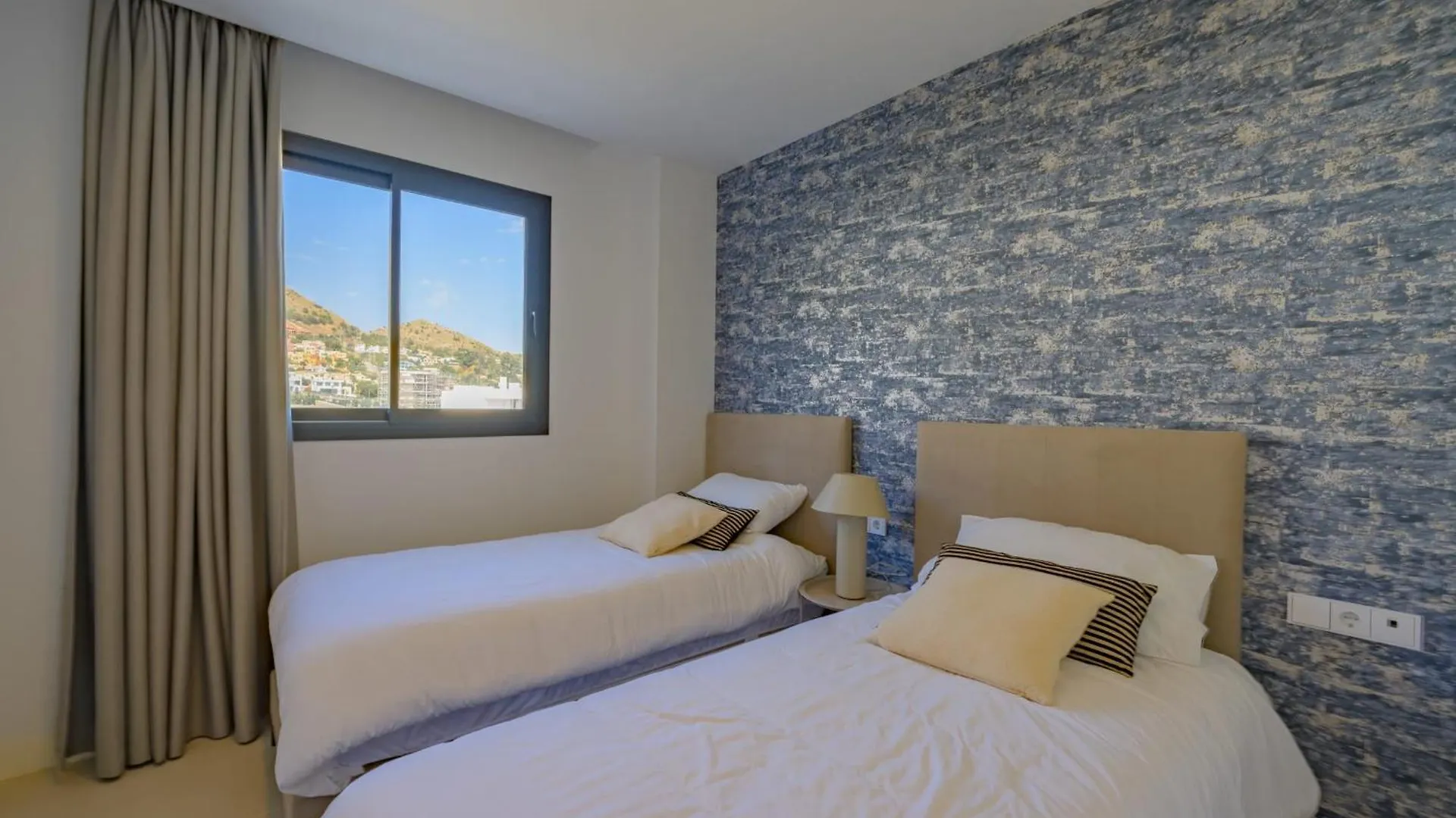 Amazing 3 Bedroom With Seaviews In Higueron Malaga Spain